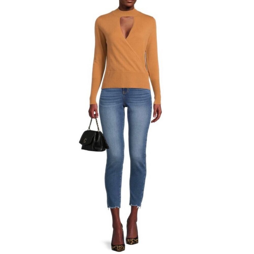 NWT Womens Love Trend New York Cold Chest  Cutout Fine Gauge Sweater - Sz L